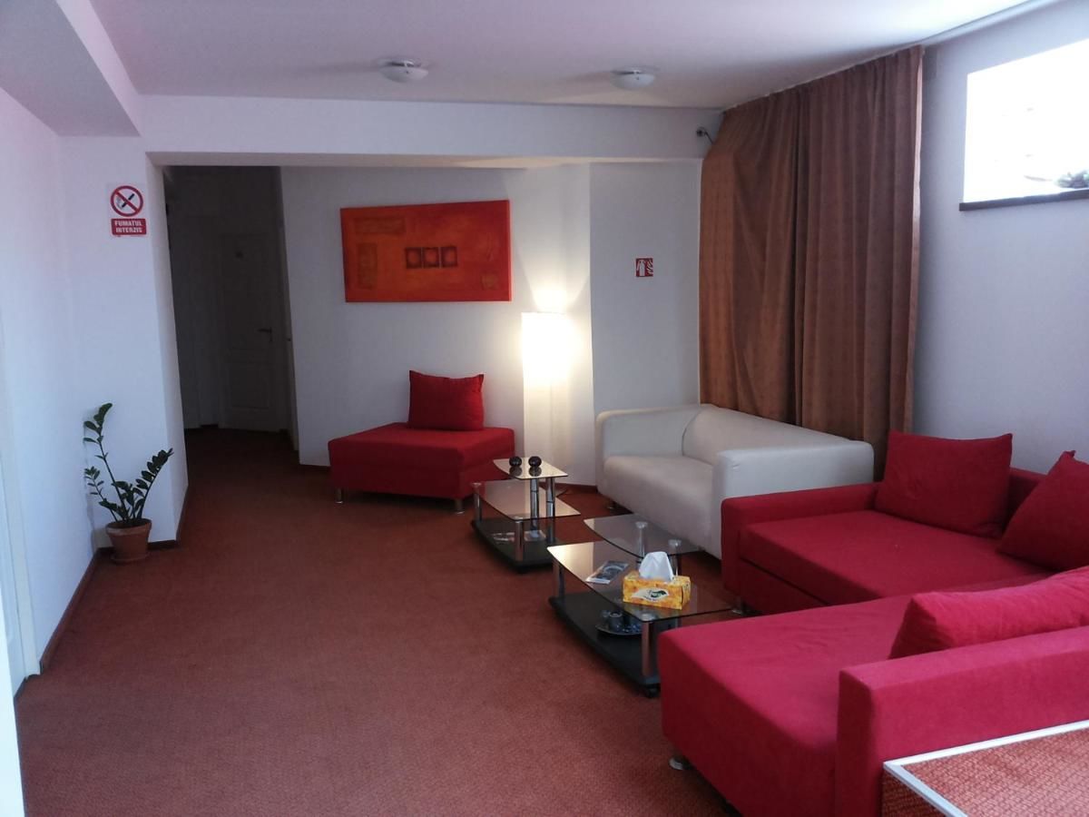 Отель Hotel Oxigen Petrosani Петрошани-33